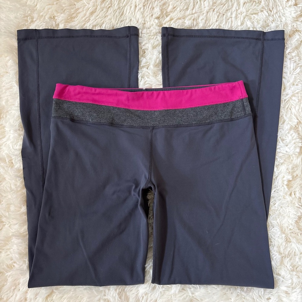 Gray Flare Yoga Pants Pink Contrast Waistband Low Rise Athletic Leggings